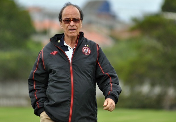 Reformulação! Antônio Lopes deixa direção do Atlético-PR