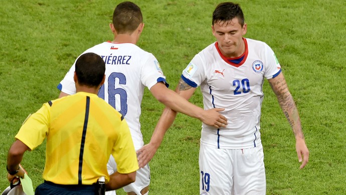 Grupo B: Aránguiz não quer pegar Holanda para evitar suspensão