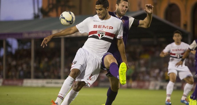 Kardec aprova estreia e fala em dupla com Luis Fabiano