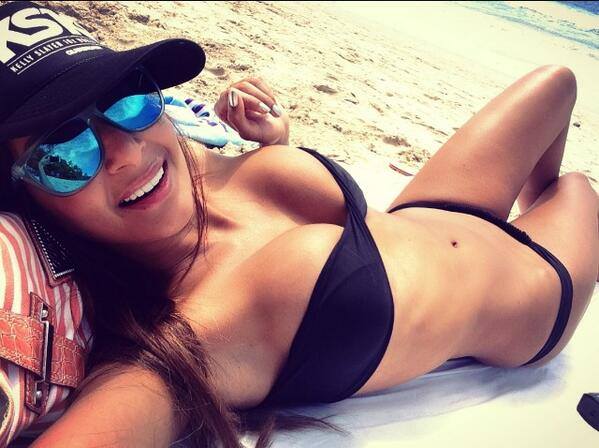 Jale Berahimi mostra a Costa Rica e vira musa da Copa do Mundo 2 0002050005341 img