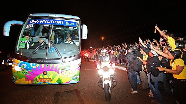 Grupo A: Seleção brasileira tem recepção calorosa em Brasília