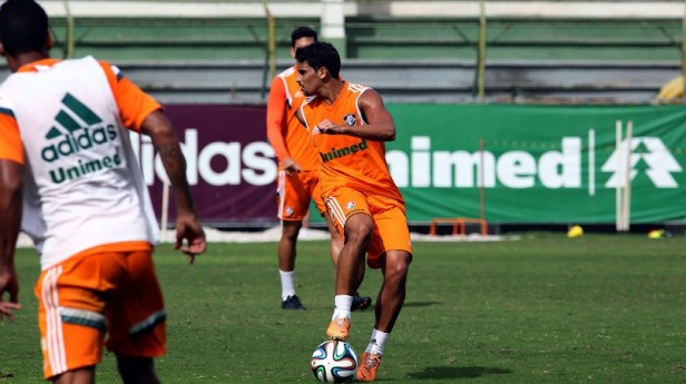 Flu volta aos treinos nesta segunda e já teme maratona