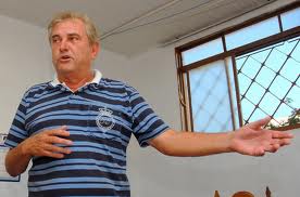 Segundona: Mesmo com salários atrasados, Barretos fala em reforçar elenco