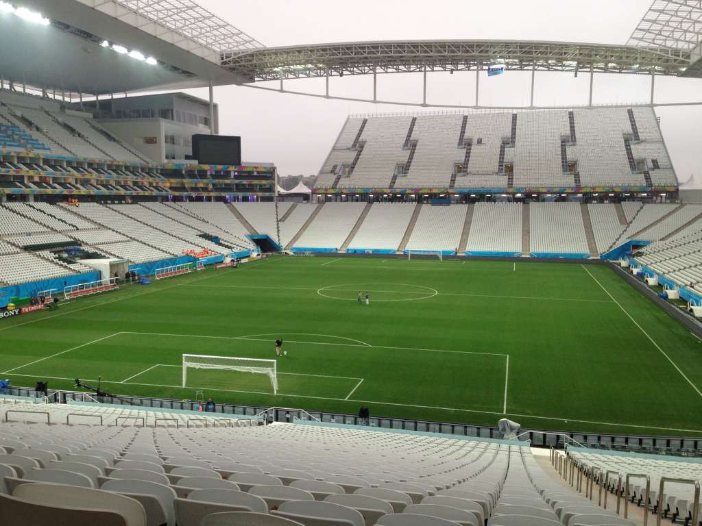 Classificada, Holanda quer a 25ª vitória, enquanto Chile sonha com o 12º triunfo em Copas