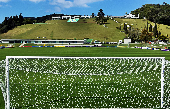 CBF reforça segurança na Granja após invasão de torcida