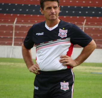 Família decide cremar corpo de Giba em São Paulo