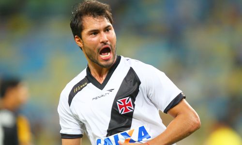 Ken conta com torcida vascaína para reação na Série B