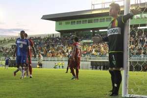 Série D: Após falha grotesca, Máximo deixa o Atlético-AC e Douglas é anunciado