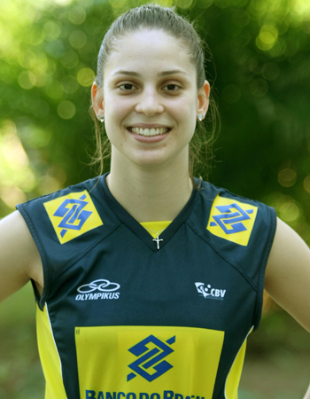 Volêi: Camila Brait se prepara para substituir Fabi na seleção