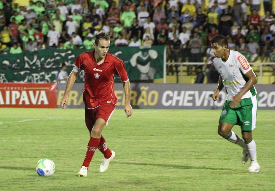 Série B: Thiago Carvalho prega nova postura após a Copa