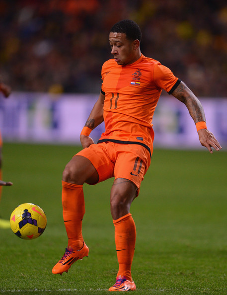 Grupo B: Com dois gols na Copa, Depay é a surpresa da Holanda