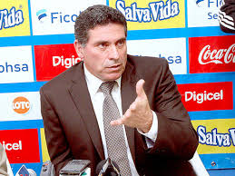 Grupo E: Após eliminação, técnico deixa seleção de Honduras