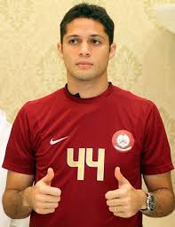 Corinthians fecha treino, mas não esconde reforço