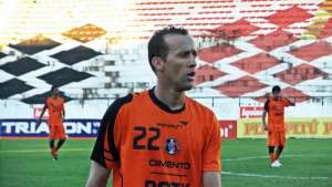 Série D: Remo contrata lateral-direito Eduardo Arroz, ex-Ponte Preta