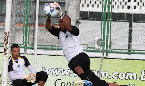 Série B: Jaílson quer manter boa fase após a Copa do Mundo