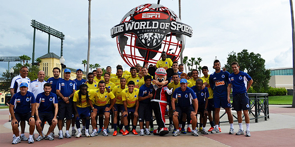 Cruzeirenses projetam evolução com amistosos nos EUA