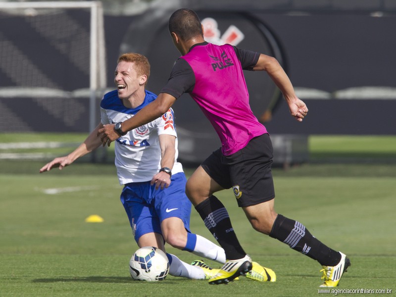 Série A: Corinthians goleia São Bernardo por 4 a 1 em jogo-treino