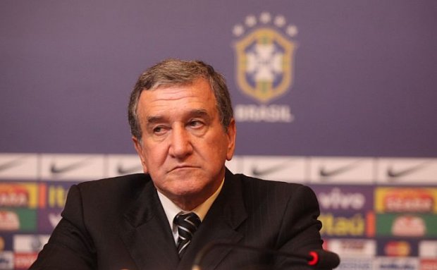 Copa 2014: Parreira insinua existir um complô contra o Brasil