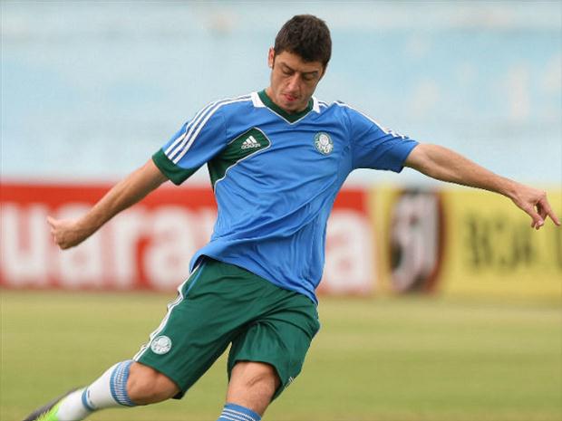 Gareca abre espaço para Felipe Menezes no Palmeiras