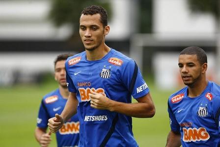 Sem renovação, Neto, do Santos, fica “livre” para outros clubes