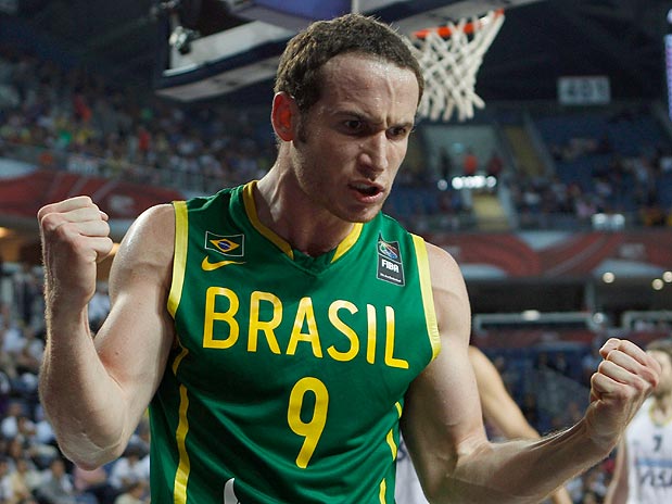 Seleção de basquete se apresenta para Sul-Americano