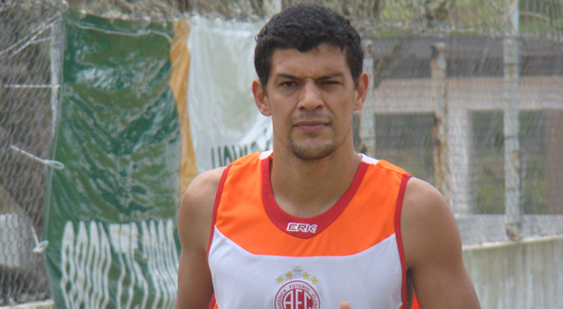 Série B: Depois de liberado, Edson Rocha retorna para tratamento