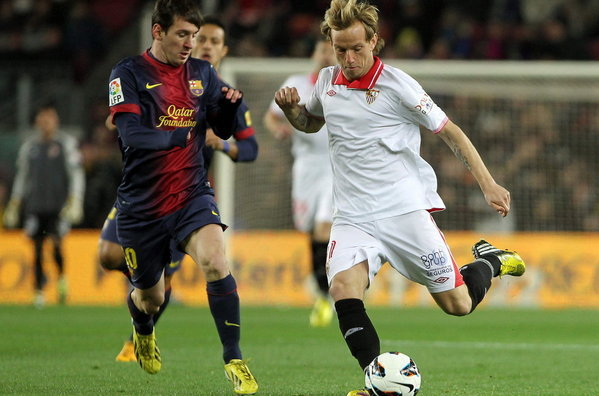 Espanhol: Rakitic se apresenta ao Barça e espera ‘fazer história’