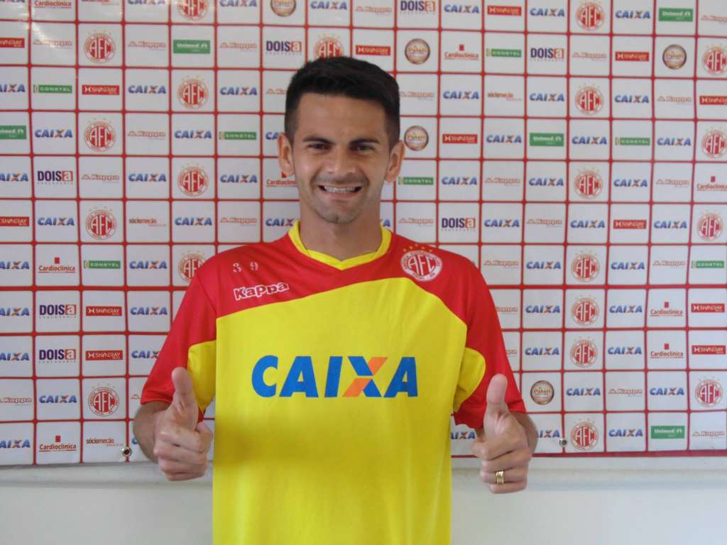 Série B: América-RN apresenta Andrezinho e Digão