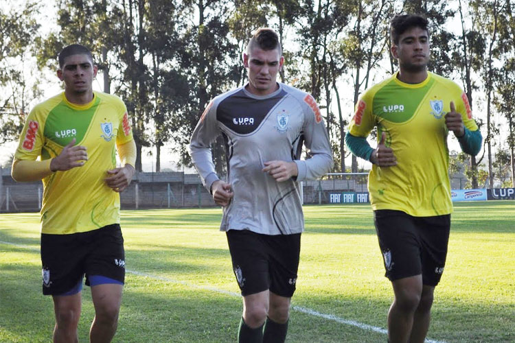 Série B: Vítor Hugo rasga elogios a João Ricardo