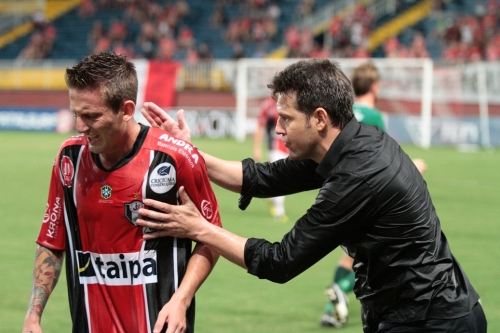 Série B: Joinville empresta Aldair para o Metropolitano