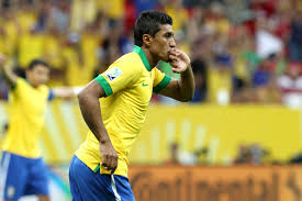 Copa 2014: Reservas treinam e Paulinho se destaca como 1º volante