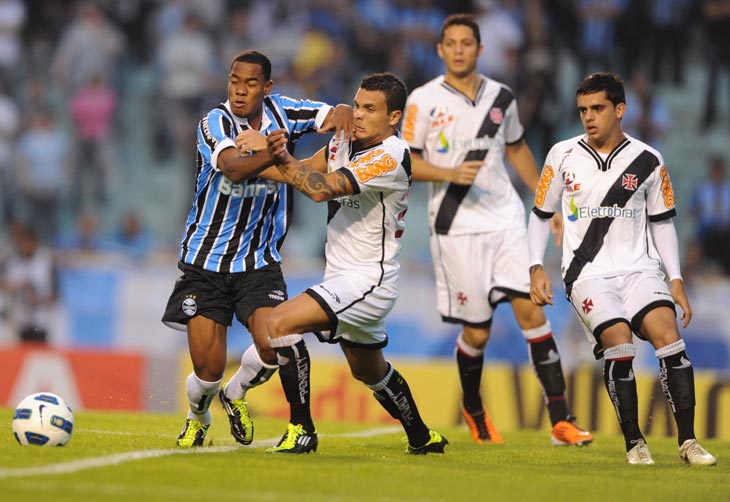 Corinthians vende Ramon por R$ 4 milhões