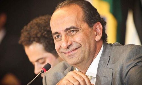 Presidente do Atlético-MG anuncia candidatura à Câmara