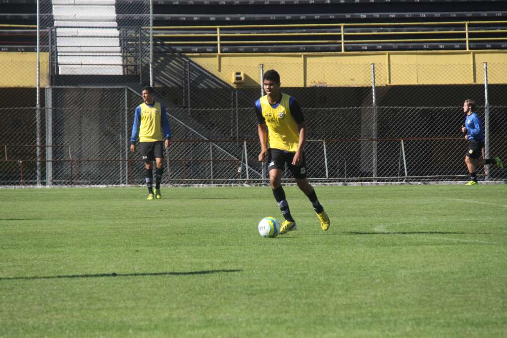 Copa Paulista: Junior destaca entrosamento entre zagueiros do São Bernardo FC