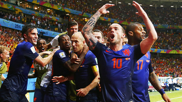 Copa 2014: Holanda chega a Salvador para pegar a Costa Rica