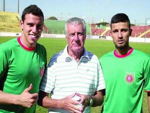 Segundona: Barretos acerta com goleiro Léo e lateral Júlio César