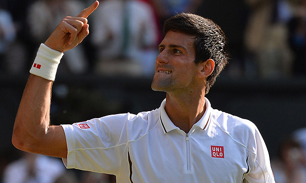 Tenis: Djokovic vence Dimitrov, vai à final e lutará pelo nº 1