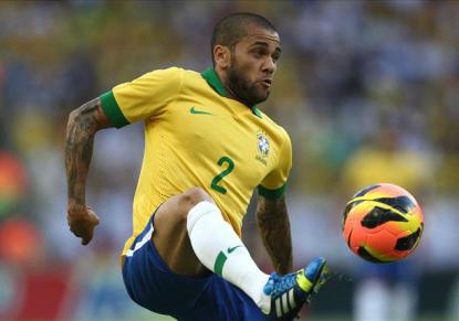 O lateral perdeu a condição de titular para Maicon