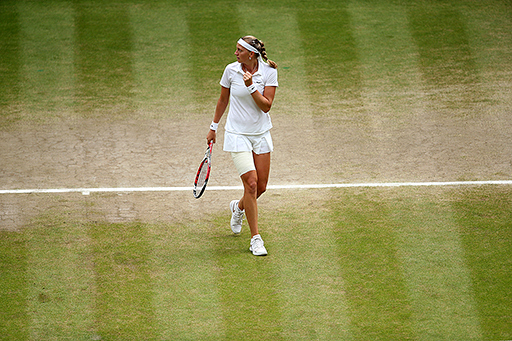 Tenis: Kvitova arrasa Bouchard e fatura o bi em Wimbledon