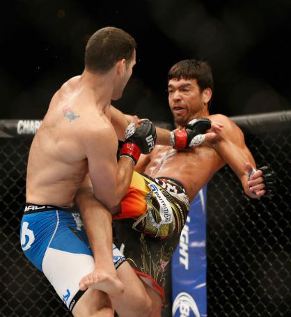 UFC: Weidman bate Lyoto e mantém título dos médios 2 0002050009851 img