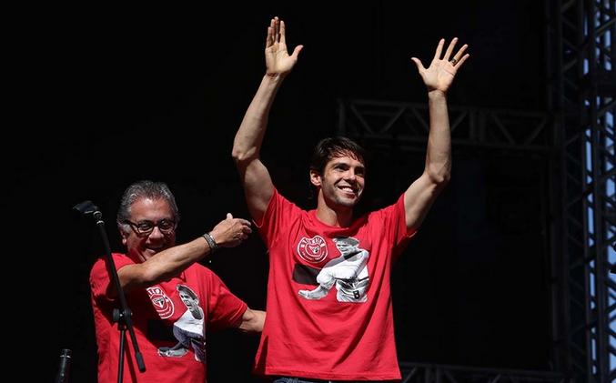 Por Libertadores, São Paulo pode manter Kaká em 2015