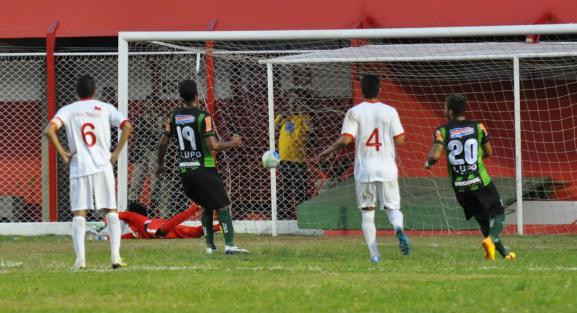 América-MG venceu por 2 a 1