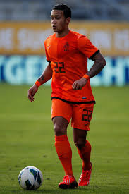 Copa 2014:  Atacante Depay deve voltar para o banco da Holanda