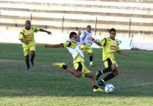 Série D: Operário acerta com Tardelli e Roni