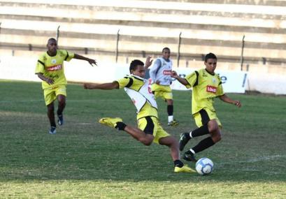 Série D: Operário acerta com Tardelli e Roni