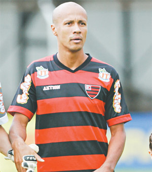 Copa Paulista: Atlético de Sorocaba contrata Dezinho, ex-zagueiro da Ponte Preta