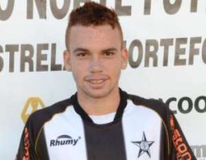 Série D: Para ser titular do Estrela, Ferrugem admite jogar fora de posição