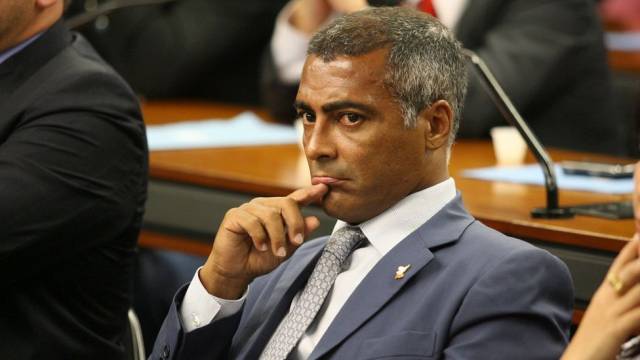 Copa 2014: ‘Marin e Del Nero tinham que estar presos’, diz Romário