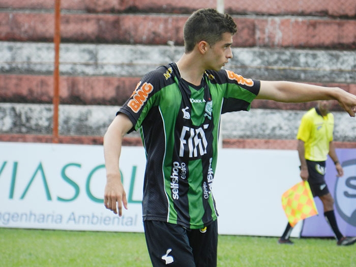 Série B: Sem espaço no elenco, jovens do América-MG são emprestados