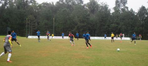 A partida foi bastante movimentada